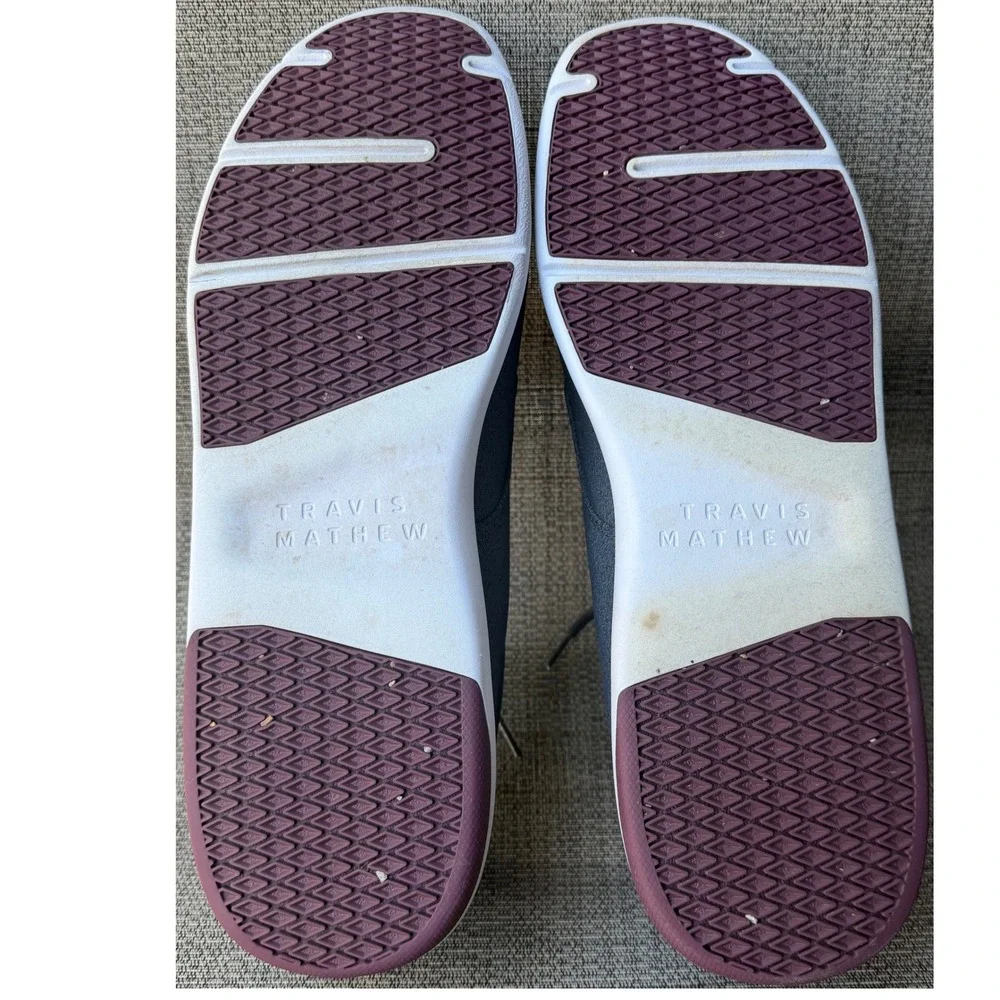 TravisMathew The Daily Knit Grey Burgundy Mens Shoes 1MAA222 Size 14